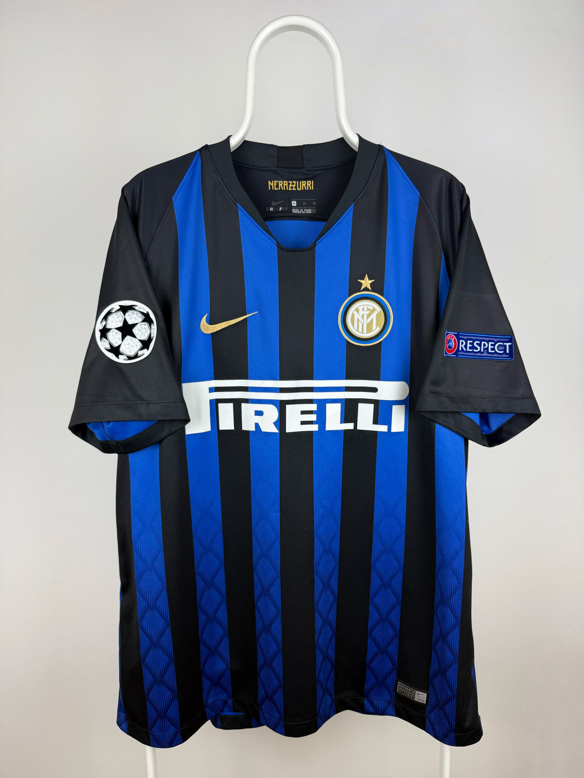 Lautaro Martinez - Inter 2018/19 Home Shirt