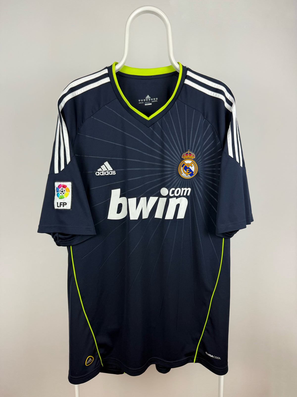 Cristiano Ronaldo - Real Madrid 2010/11 Away Shirt