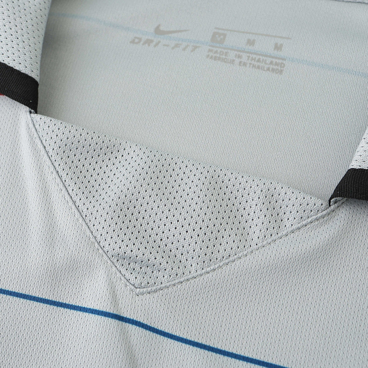 FC Barcelona 2003/04 Away Long Sleeve Shirt
