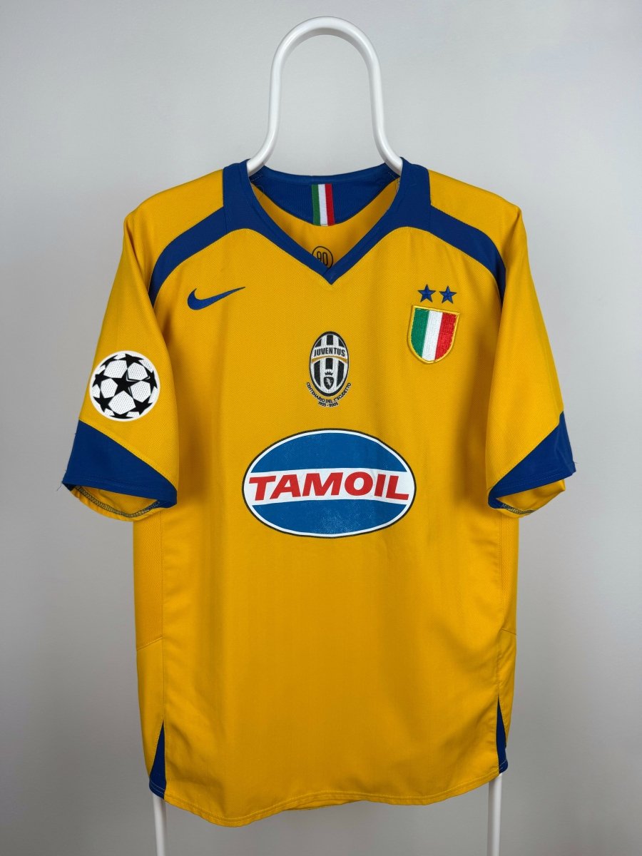 Alessandro Del Piero - Juventus 2005/06 away shirt ๐ฎ๐น