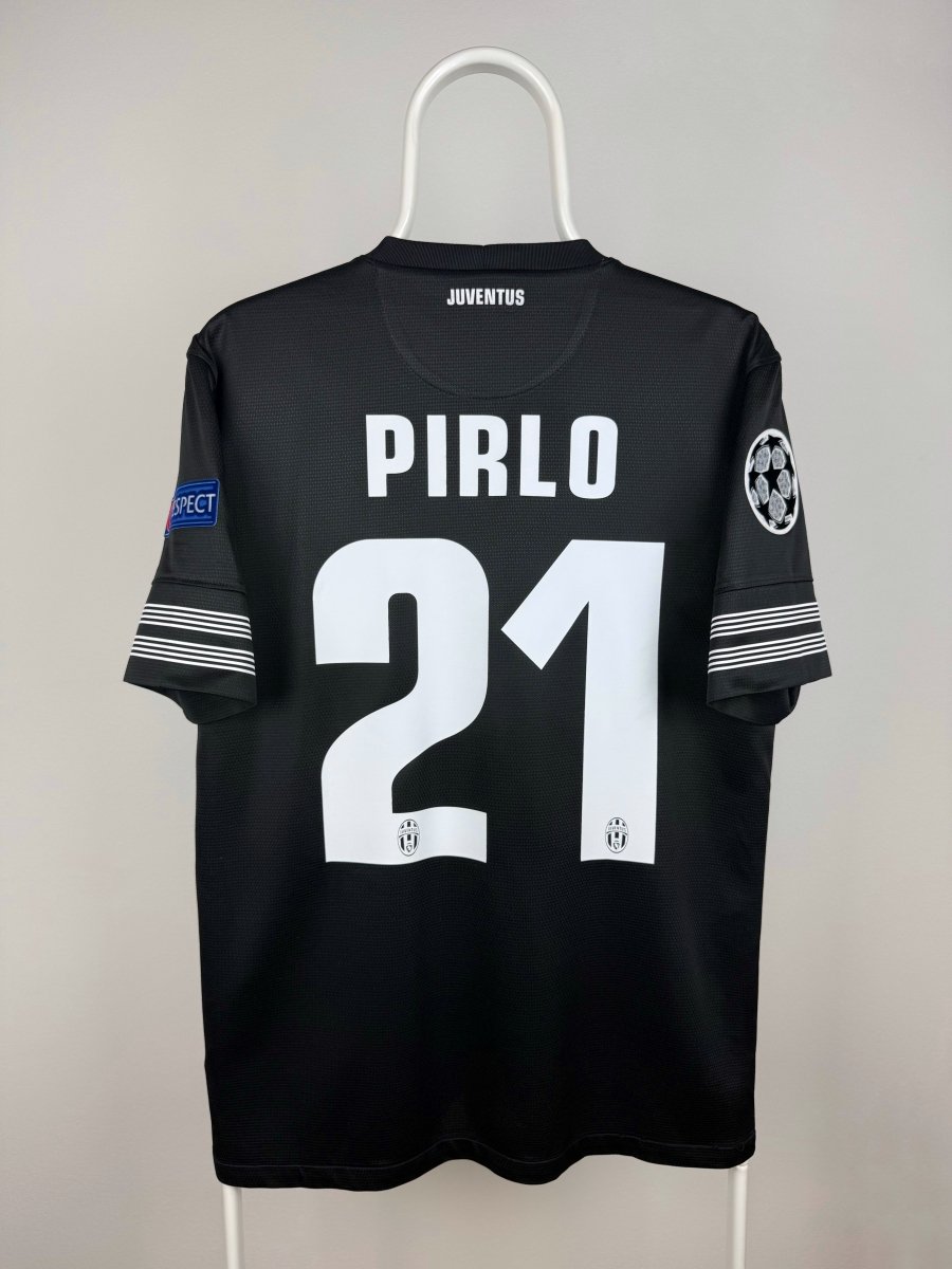 Andrea Pirlo - Juventus 2012/13 away shirt ๐ฎ๐น