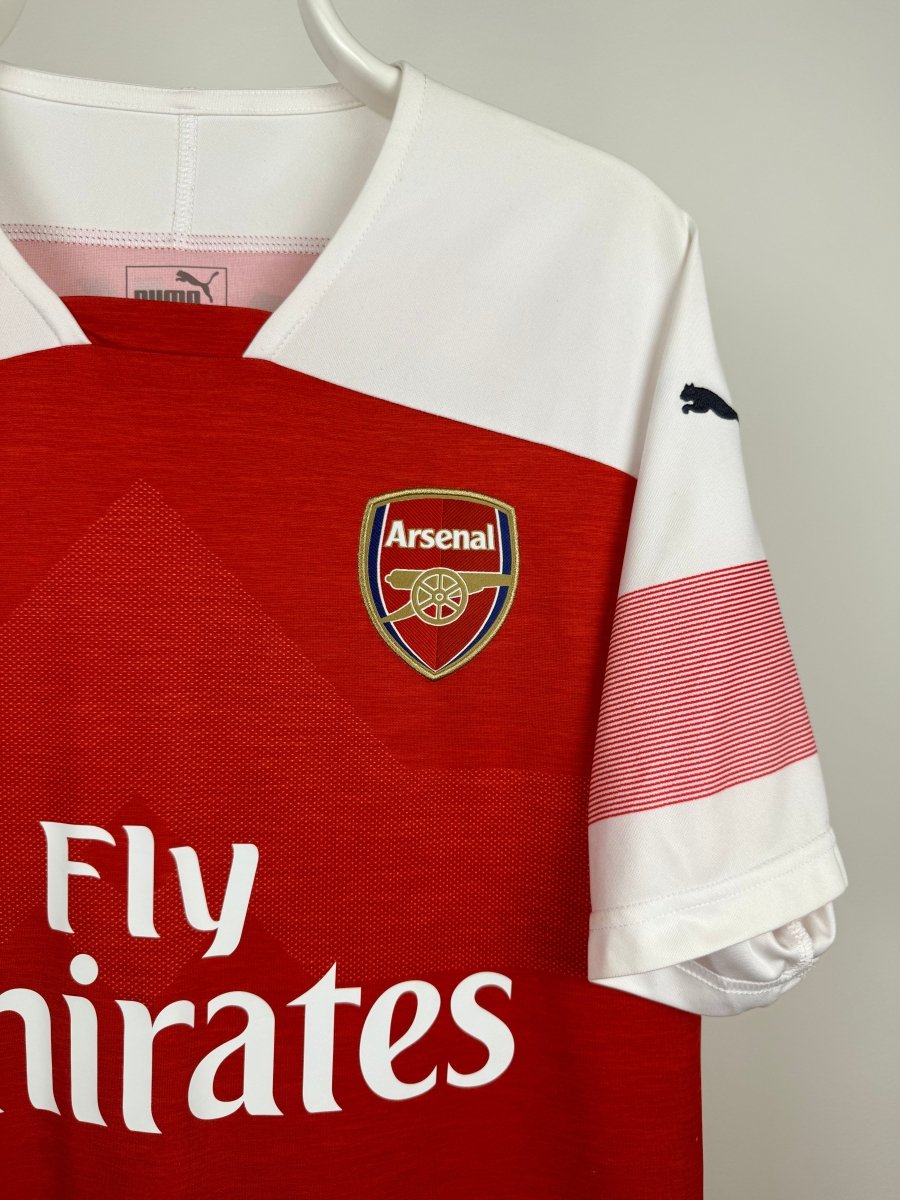 Bukayo Saka - Arsenal 2018/19 home shirt ๐ด๓ ง๓ ข๓ ฅ๓ ฎ๓ ง๓ ฟ
