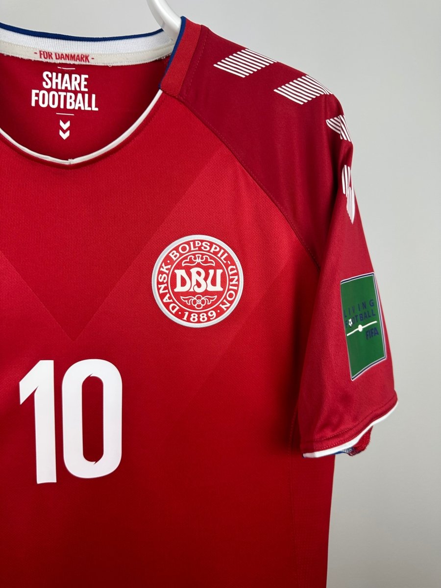 Christian Eriksen - Denmark 2018 home shirt 🇩🇰