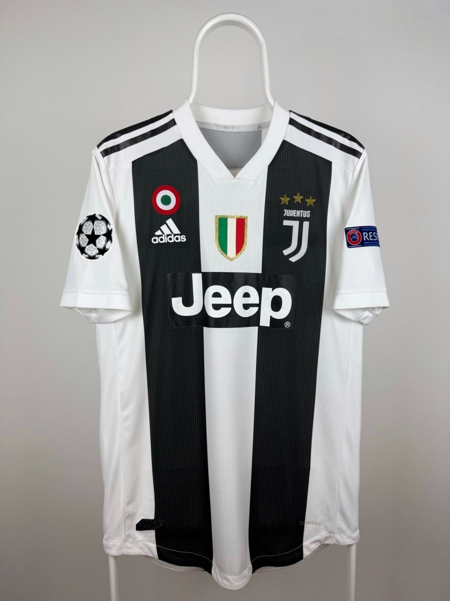 Cristiano Ronaldo - Juventus 2018/19 home shirt AUTHENTIC π΅πΉ