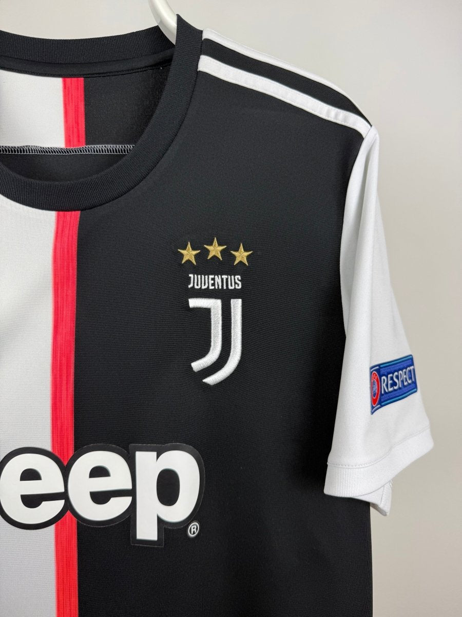 Cristiano Ronaldo - Juventus 2019/20 home shirt π΅πΉ