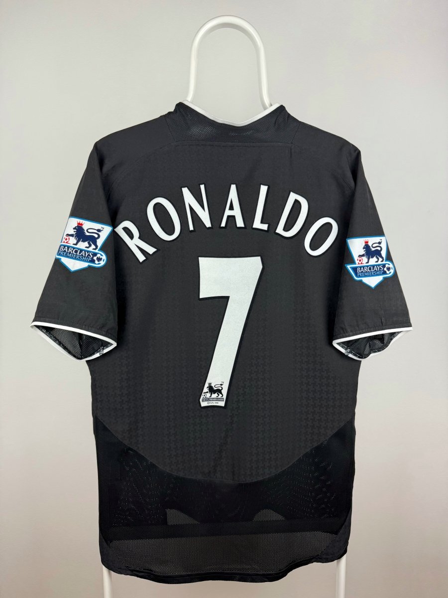 Cristiano Ronaldo - Manchester United 2004/05 away shirt π΅πΉ