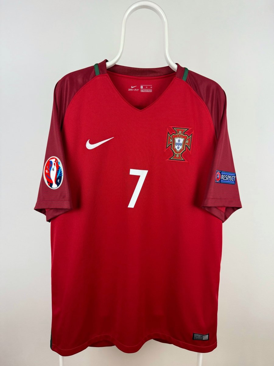 Cristiano Ronaldo - Portugal 2016 home shirt π΅πΉ