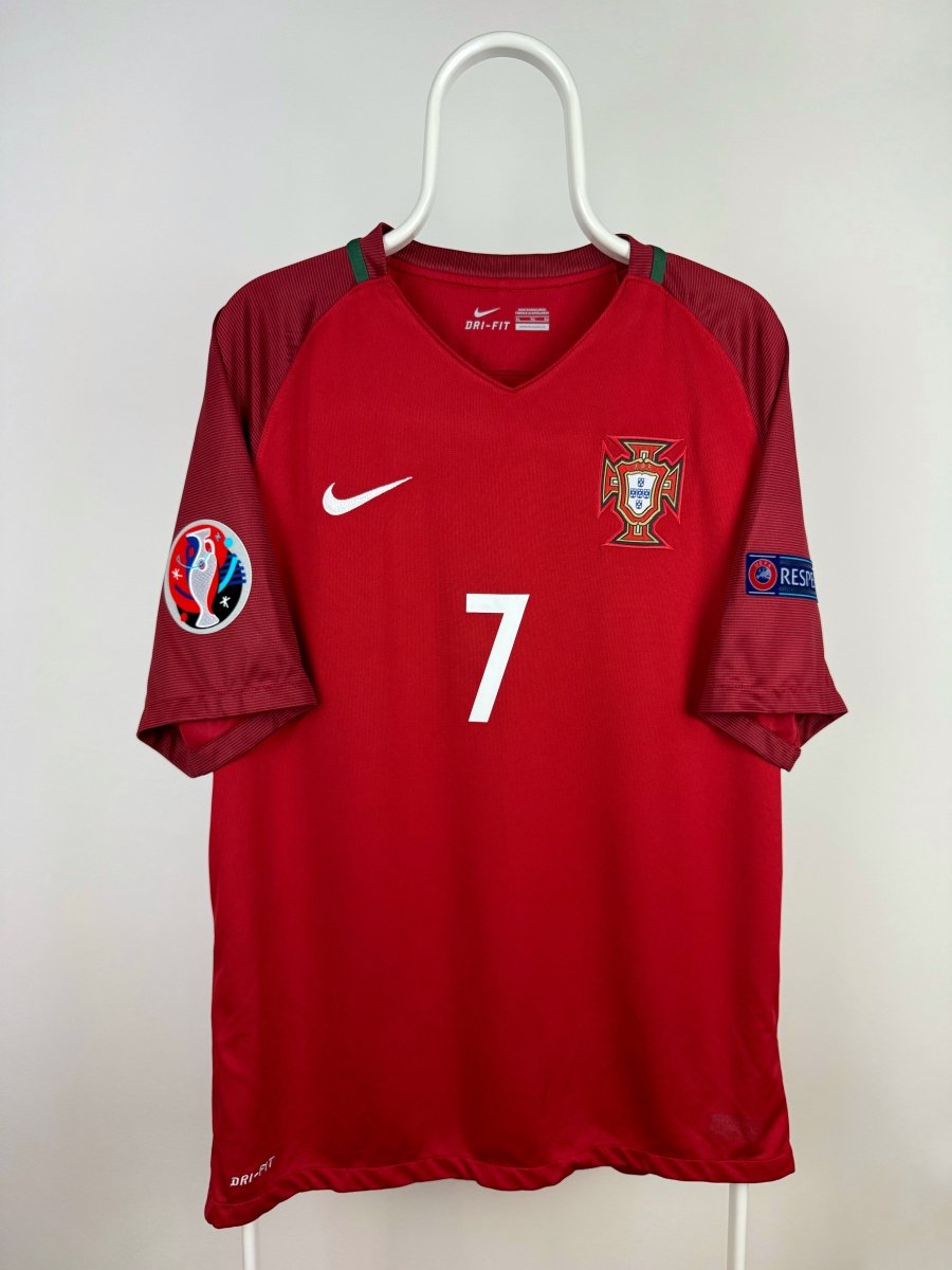 Cristiano Ronaldo - Portugal 2016 home shirt π΅πΉ
