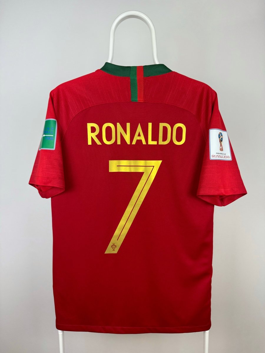 Cristiano Ronaldo - Portugal 2018 home shirt π΅πΉ