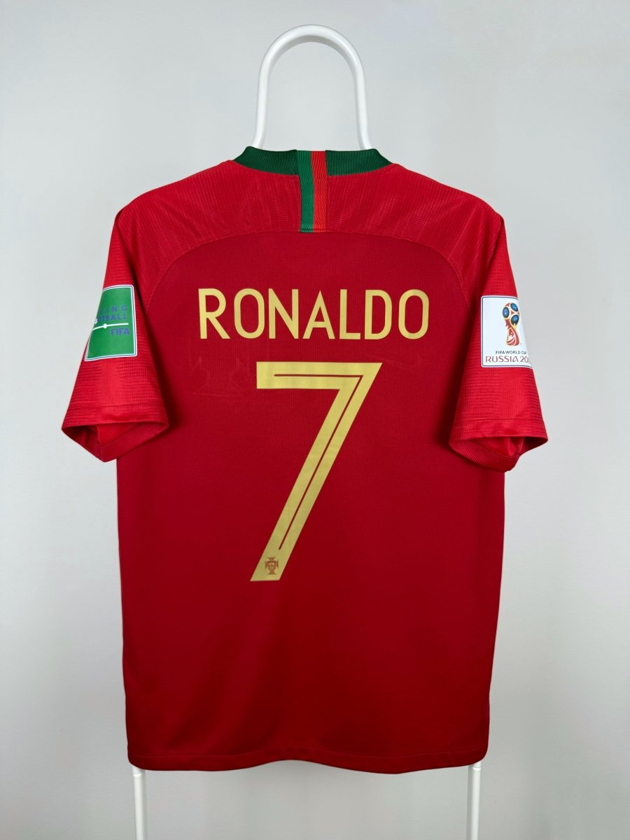 Cristiano Ronaldo - Portugal 2018 home shirt π΅πΉ