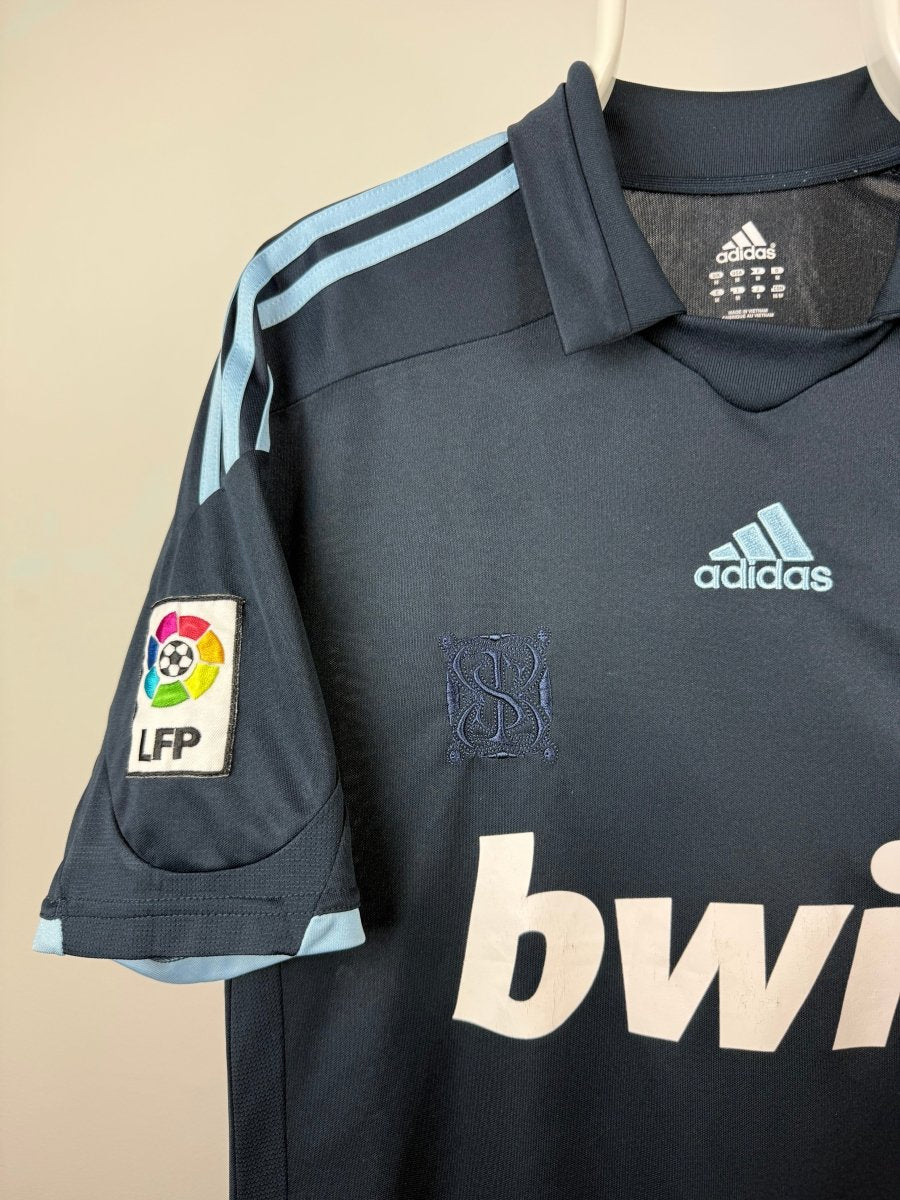 Cristiano Ronaldo - Real Madrid 2009/10 Away Shirt π΅πΉ