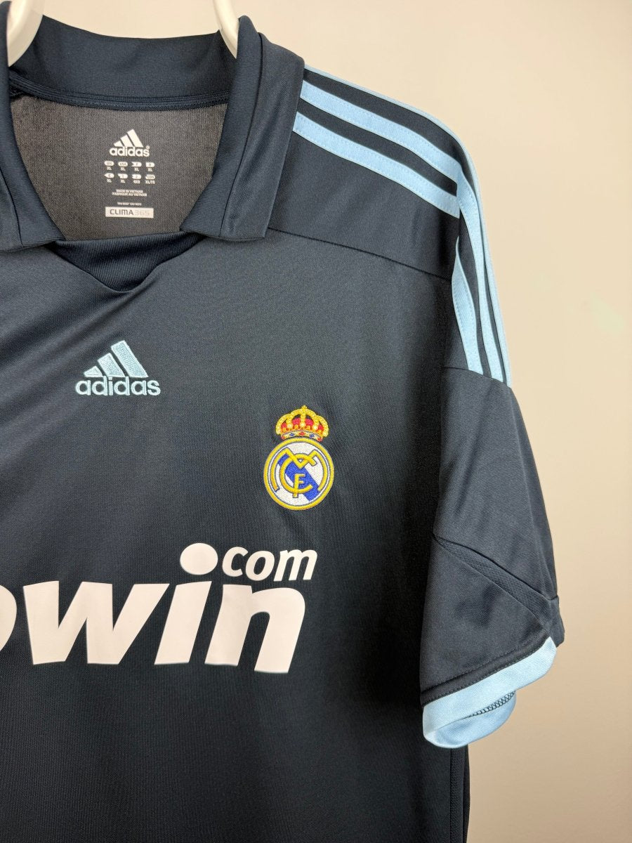 Cristiano Ronaldo - Real Madrid 2009/10 away shirt π΅πΉ