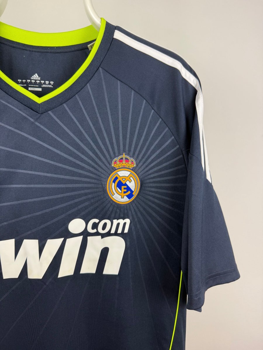 Cristiano Ronaldo - Real Madrid 2010/11 away shirt π΅πΉ