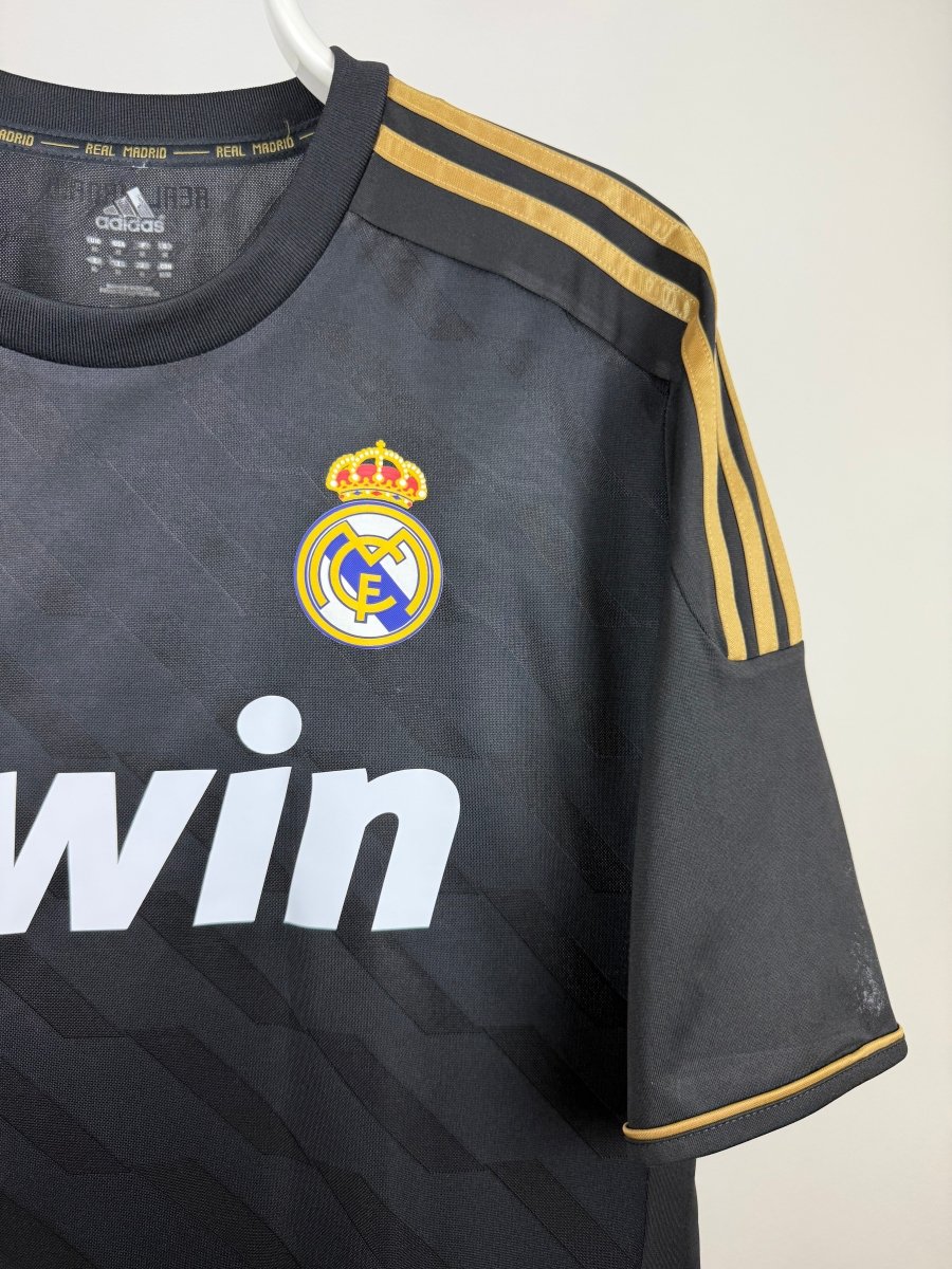 Cristiano Ronaldo - Real Madrid 2011/12 away shirt π΅πΉ