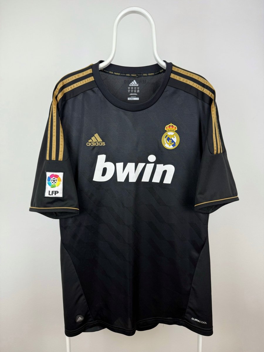 Cristiano Ronaldo - Real Madrid 2011/12 away shirt π΅πΉ