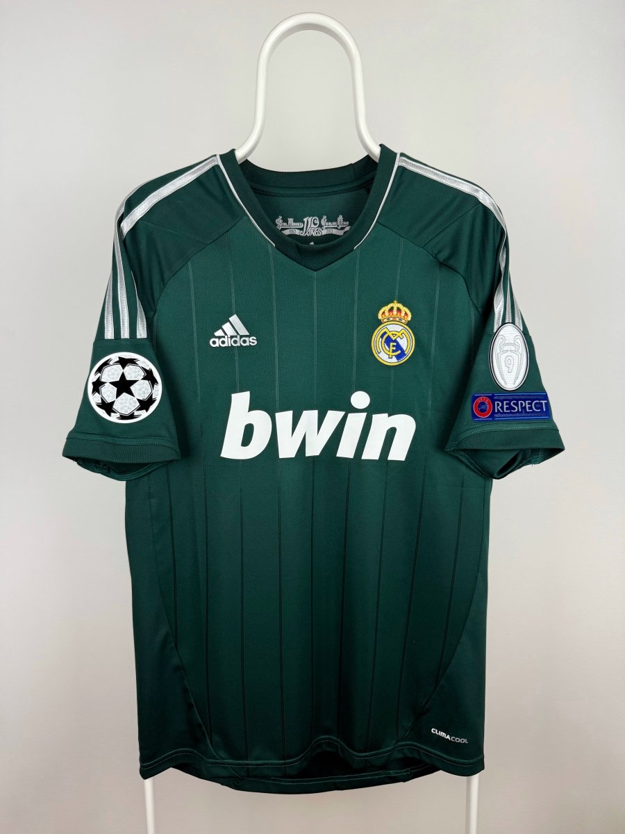 Cristiano Ronaldo - Real Madrid 2012/13 Away Shirt π΅πΉ