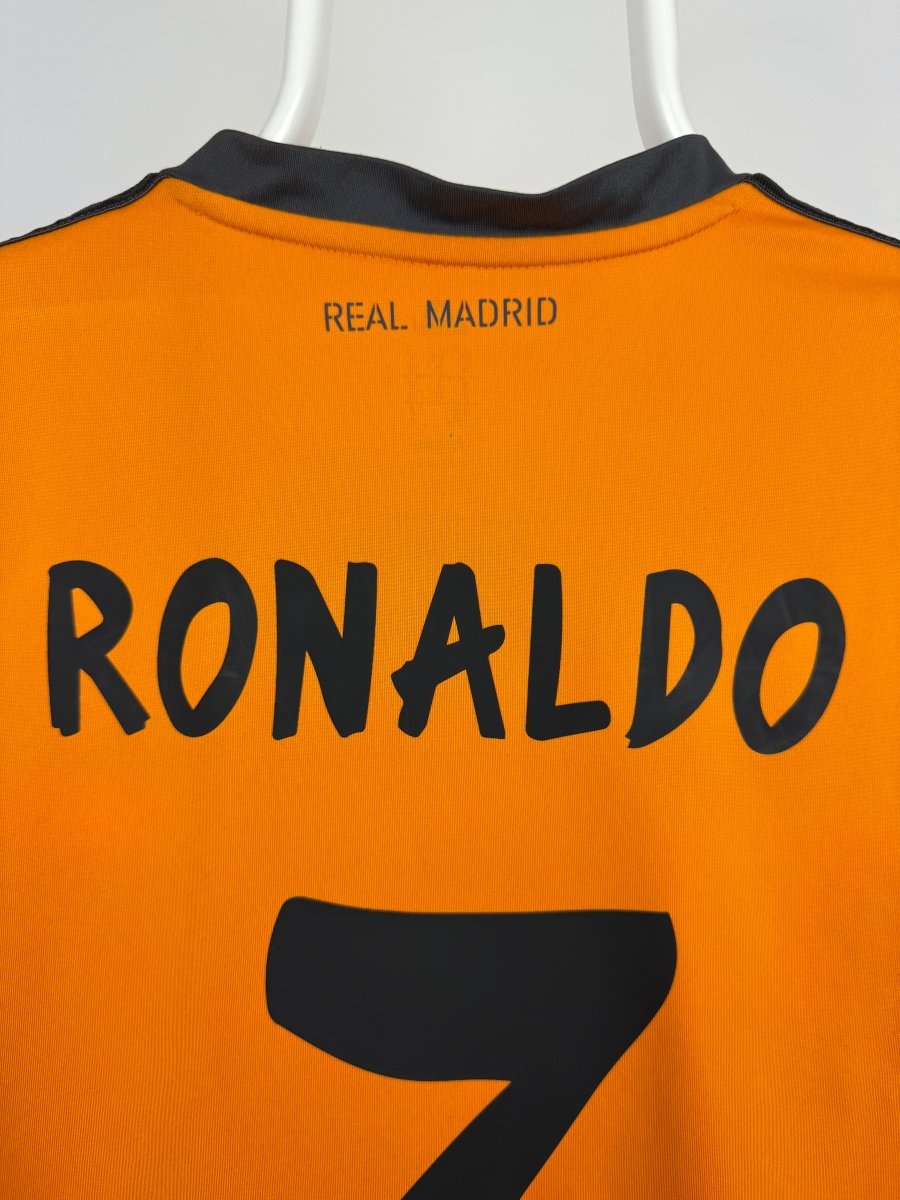 Cristiano Ronaldo - Real Madrid 2013/14 Away Shirt π΅πΉ