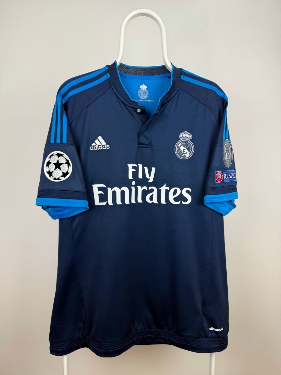 Cristiano Ronaldo - Real Madrid 2015/16 away shirt π΅πΉ