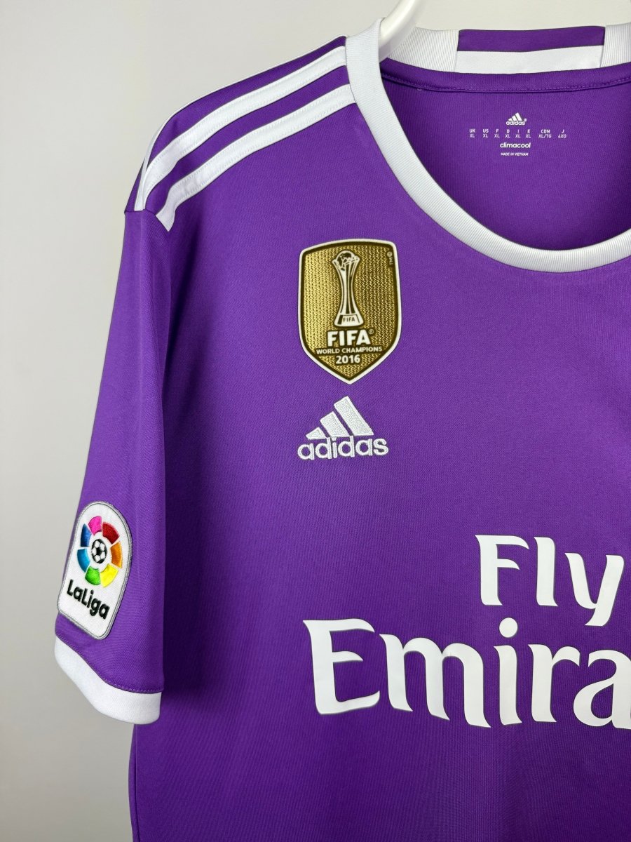 Cristiano Ronaldo - Real Madrid 2016/17 Away Shirt π΅πΉ