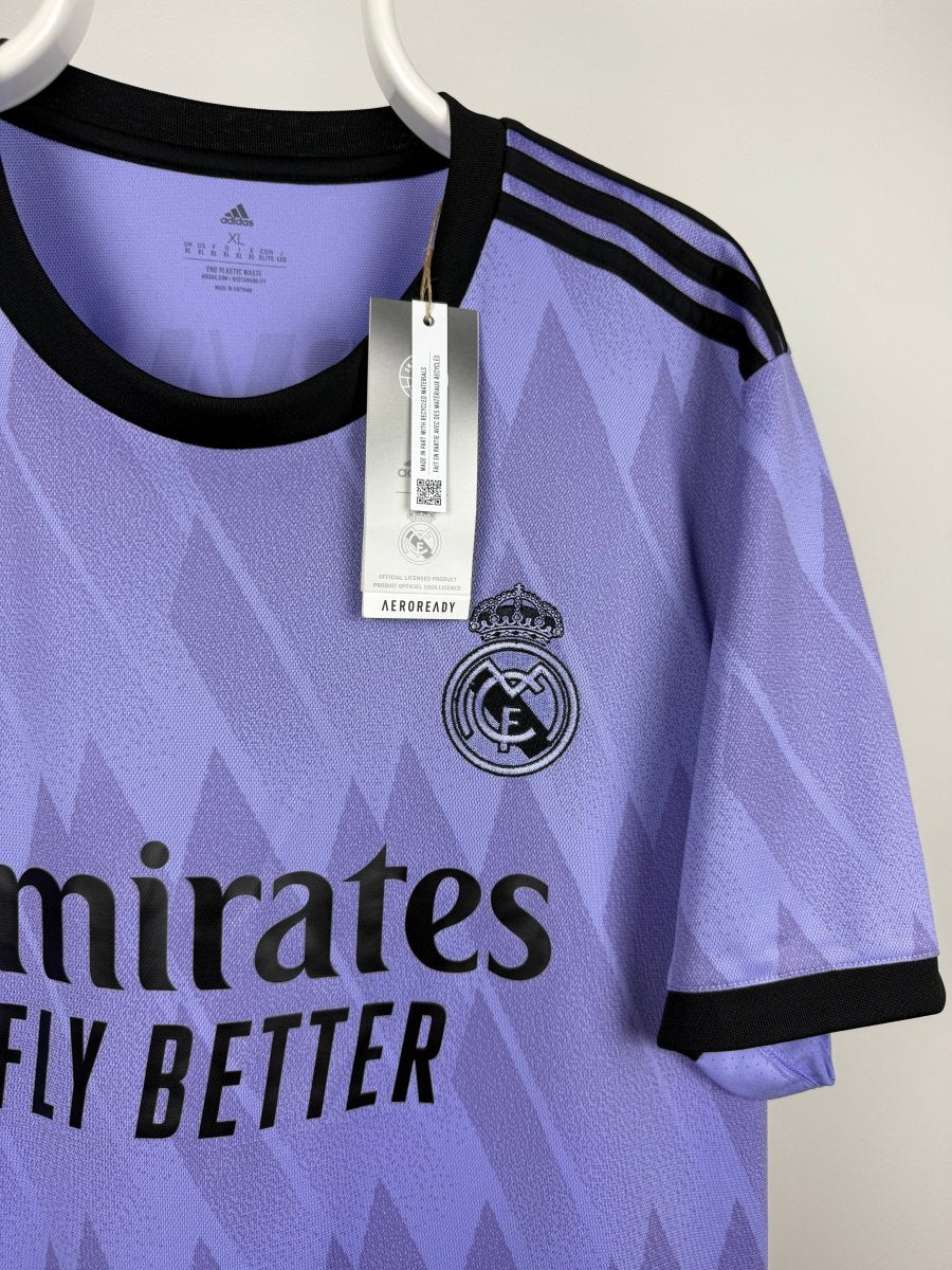 Dani Carvajal - Real Madrid 2022/23 away shirt πͺπΈ