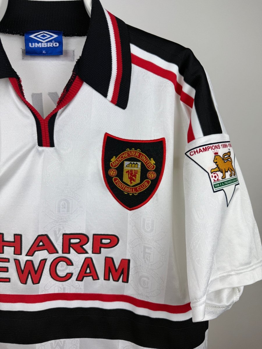 David Beckham - Manchester United 1997/98 Away Shirt ๐ด๓ ง๓ ข๓ ฅ๓ ฎ๓ ง๓ ฟ