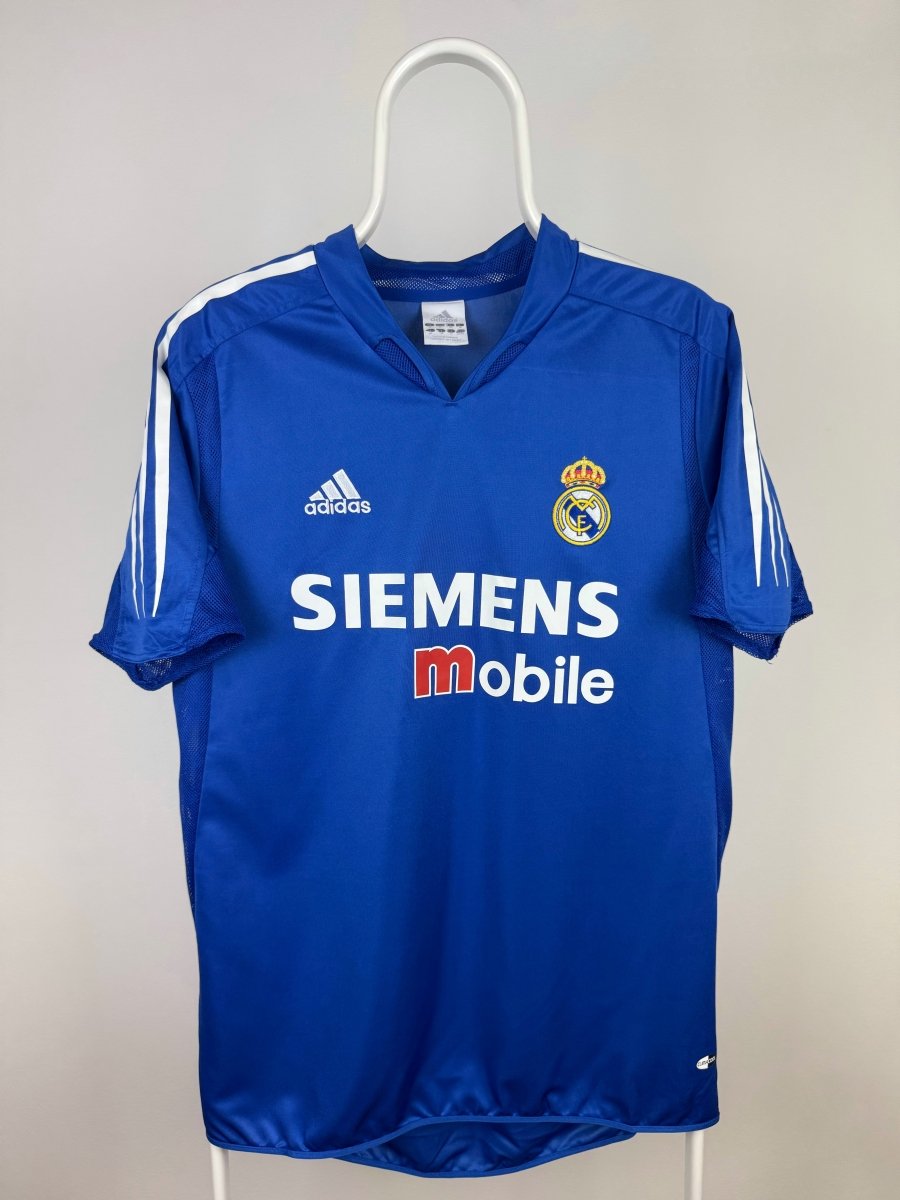 David Beckham - Real Madrid 2005/06 away shirt ๐ด๓ ง๓ ข๓ ฅ๓ ฎ๓ ง๓ ฟ