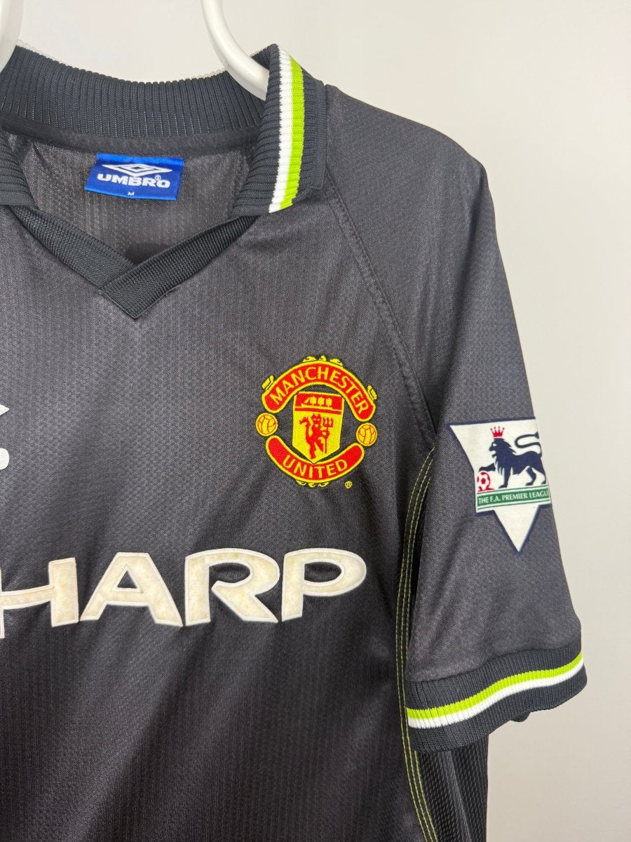 Dwight Yorke - Manchester United 1998/99 Away Shirt