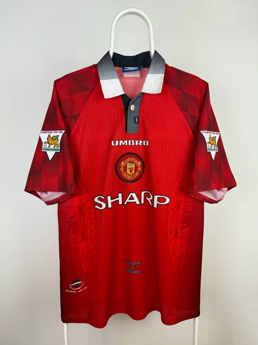 Eric Cantona - Manchester United 1997/98 home shirt π«π·