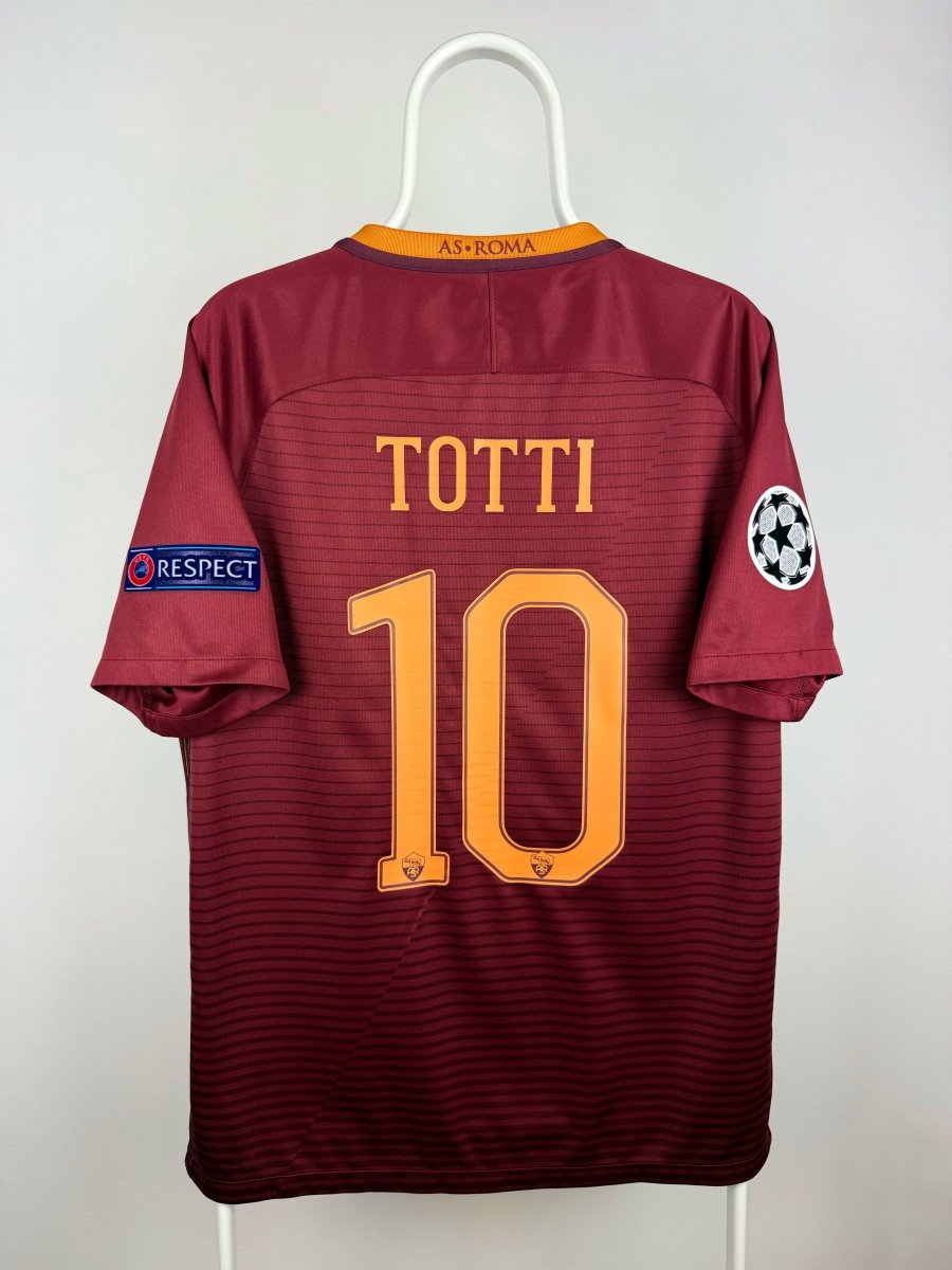 Francesco Totti - Roma 2016/17 home shirt ๐ฎ๐น