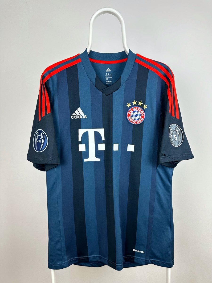 Frank Ribery - FC Bayern Munich 2013/14 away jersey π«π·