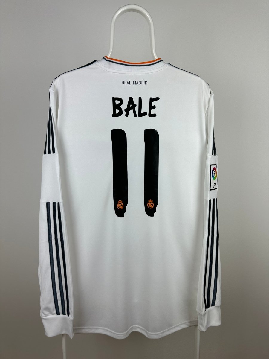 Gareth Bale - Real Madrid 2013/14 home shirt ๐ด๓ ง๓ ข๓ ฅ๓ ฎ๓ ง๓ ฟ