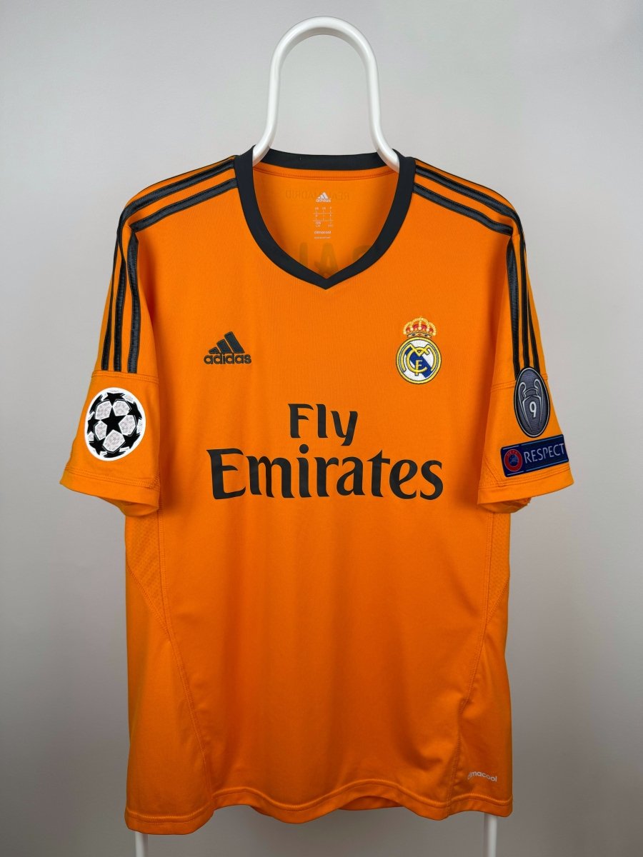 Gareth Bale - Real Madrid 2013/14 away shirt π΄σ §σ ’σ ·σ ¬σ ³σ Ώ