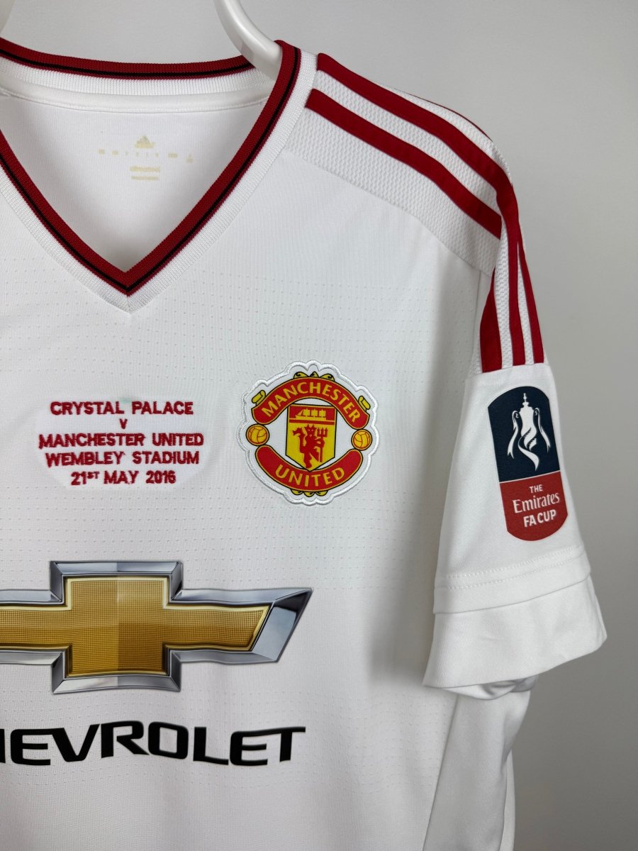 Jesse Lingard - Manchester United 2015/16 away shirt ๐ด๓ ง๓ ข๓ ฅ๓ ฎ๓ ง๓ ฟ
