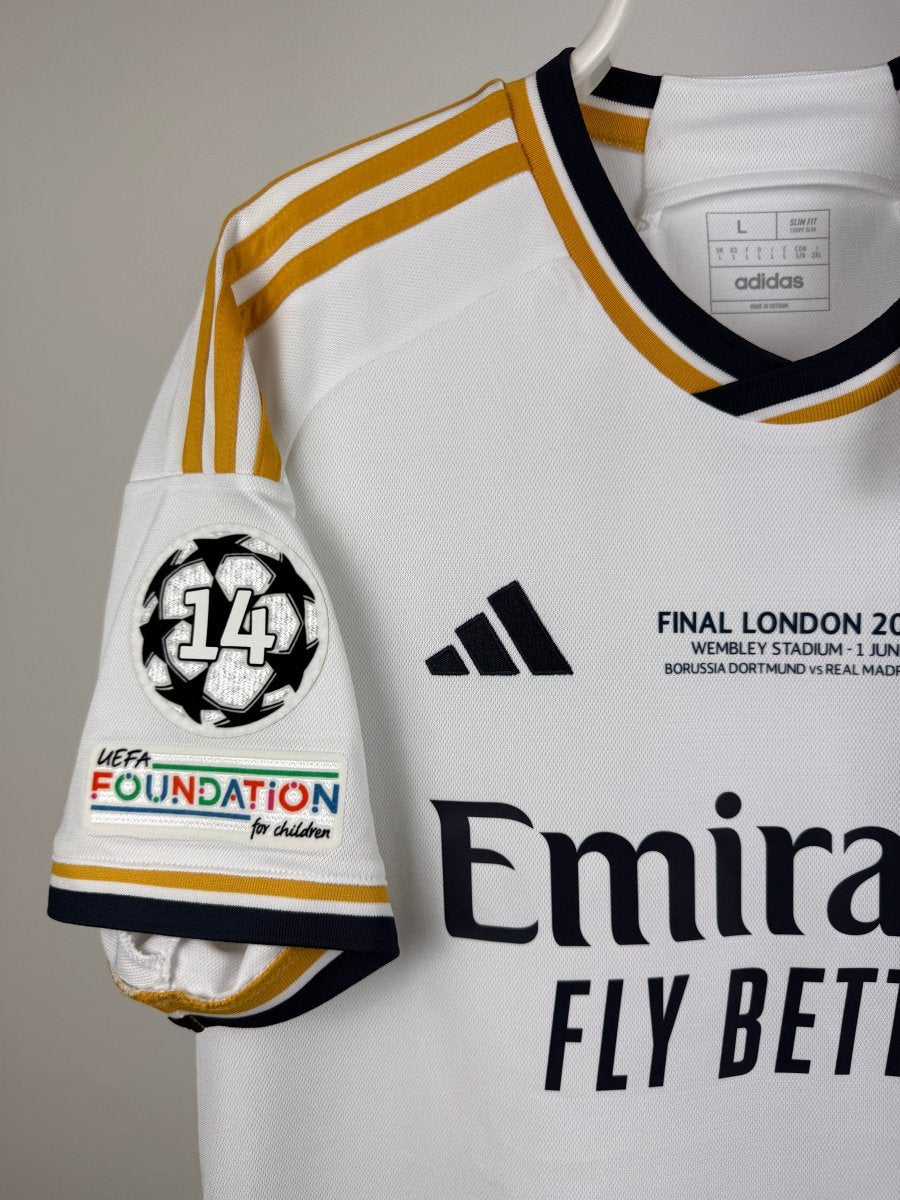 Jude Bellingham - Real Madrid 2023/24 home shirt ๐ด๓ ง๓ ข๓ ฅ๓ ฎ๓ ง๓ ฟ