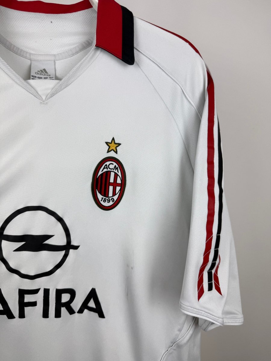 Kaka - AC Milan 2005/06 away shirt π§π·
