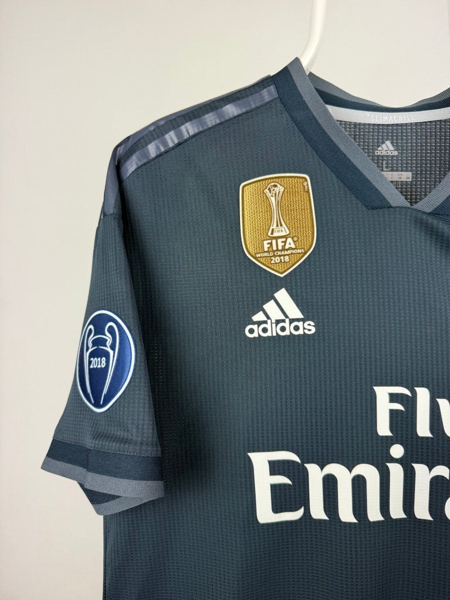 Karim Benzema - Real Madrid 2018/19 away shirt AUTHENTIC π«π·