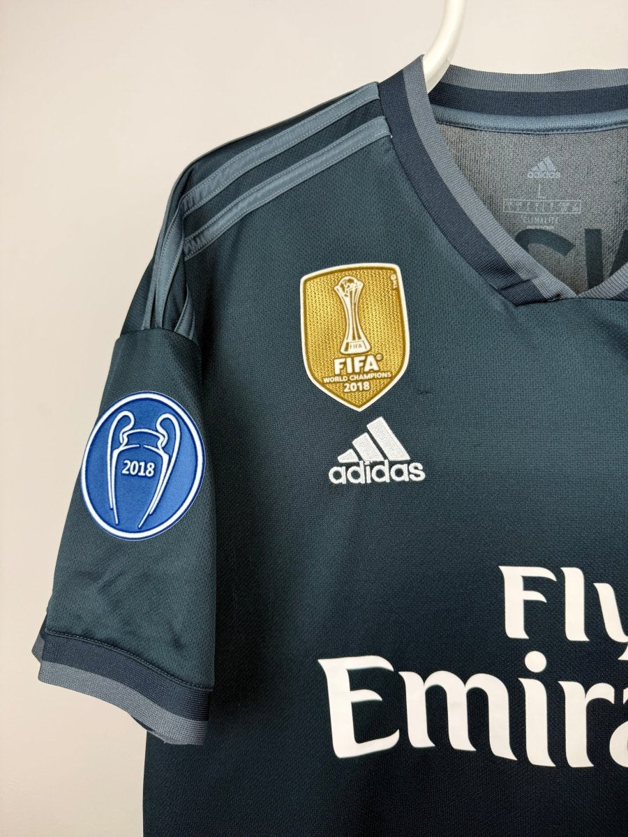 Karim Benzema - Real Madrid 2018/19 away shirt π«π·