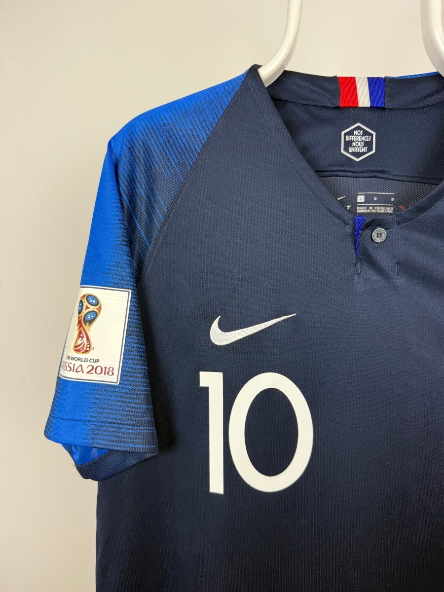 Kylian Mbappe - France 2018 home shirt π«π·