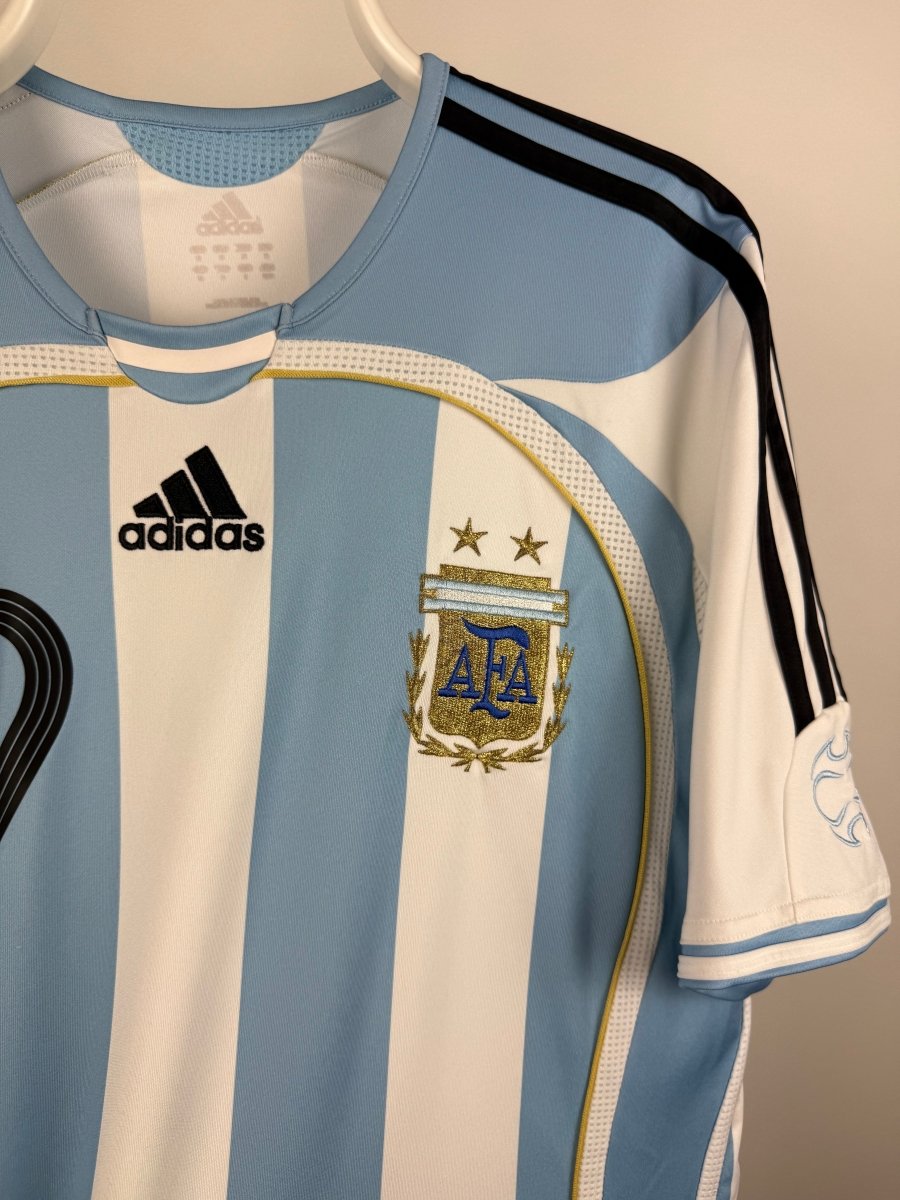 Lionel Messi - Argentina 2006 home jersey π¦π·