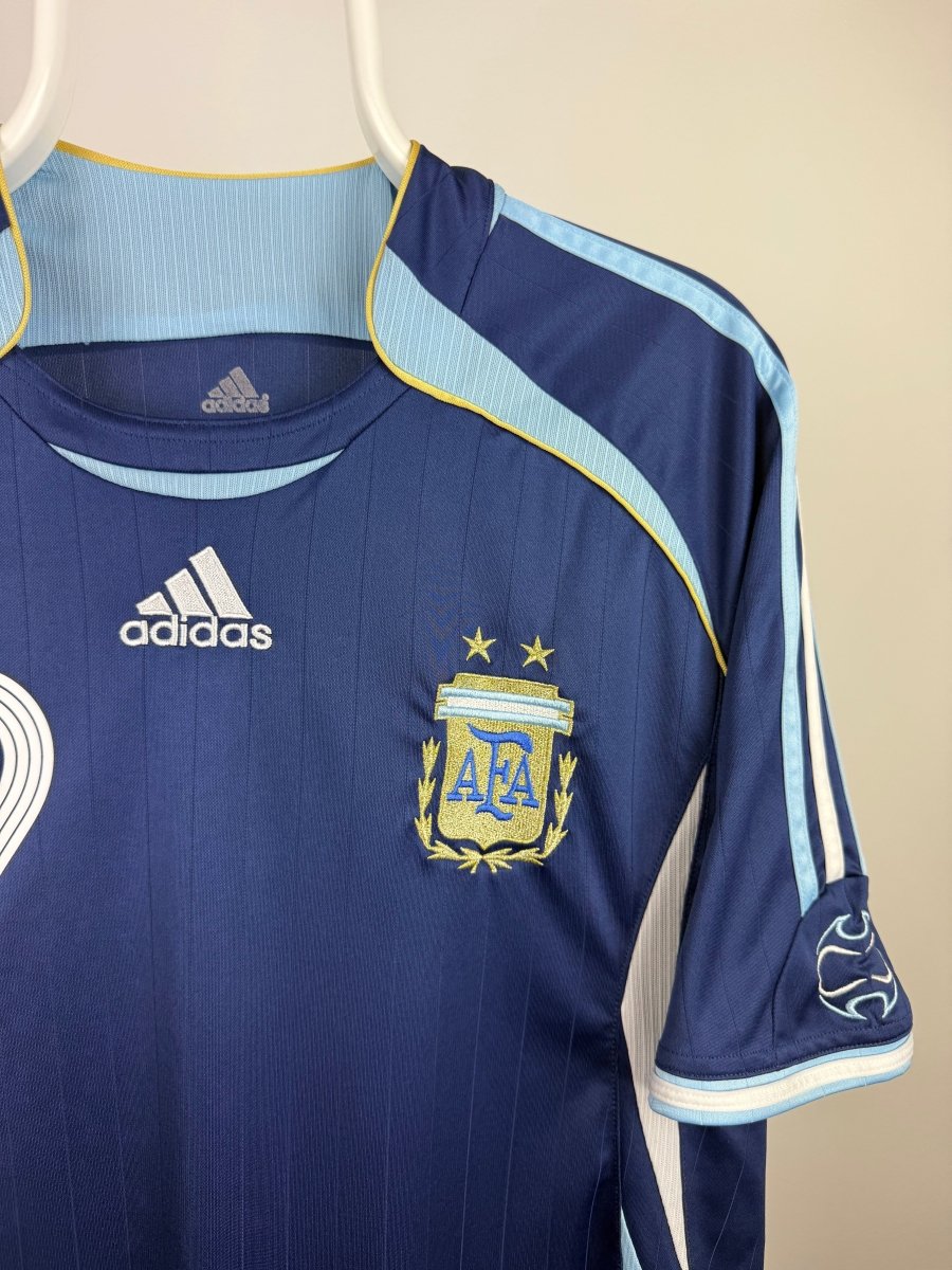 Lionel Messi - Argentina 2006 away shirt π¦π·