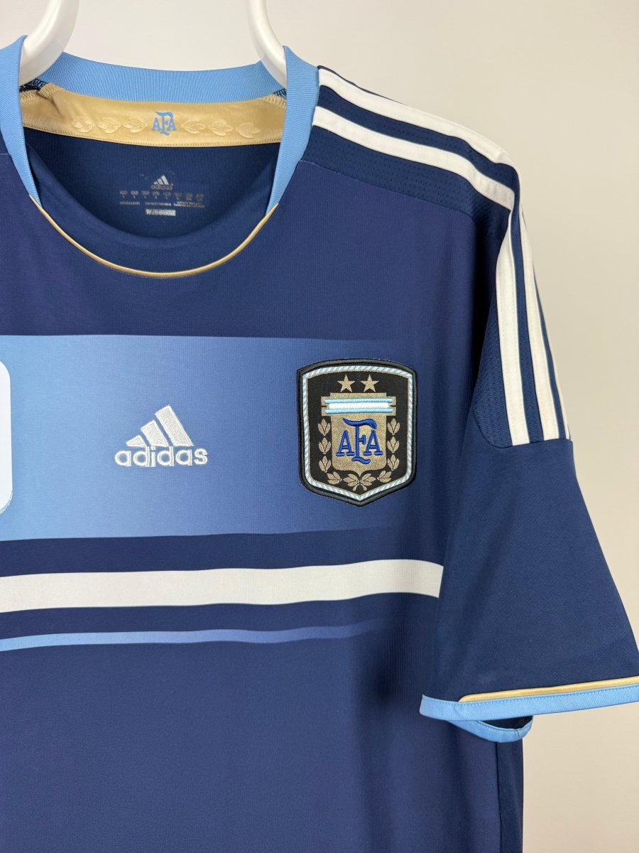 Lionel Messi - Argentina 2011 away shirt π¦π·