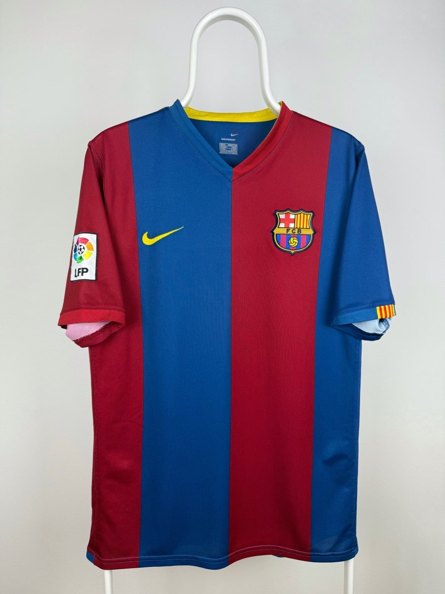 Lionel Messi - FC Barcelona 2006/07 home shirt π¦π·