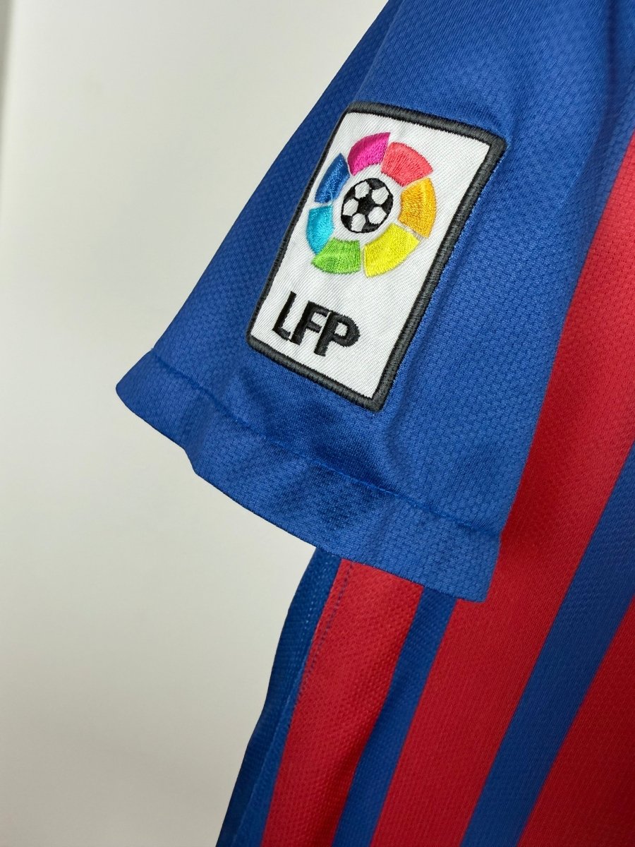 Lionel Messi - FC Barcelona 2011/12 home shirt π¦π·