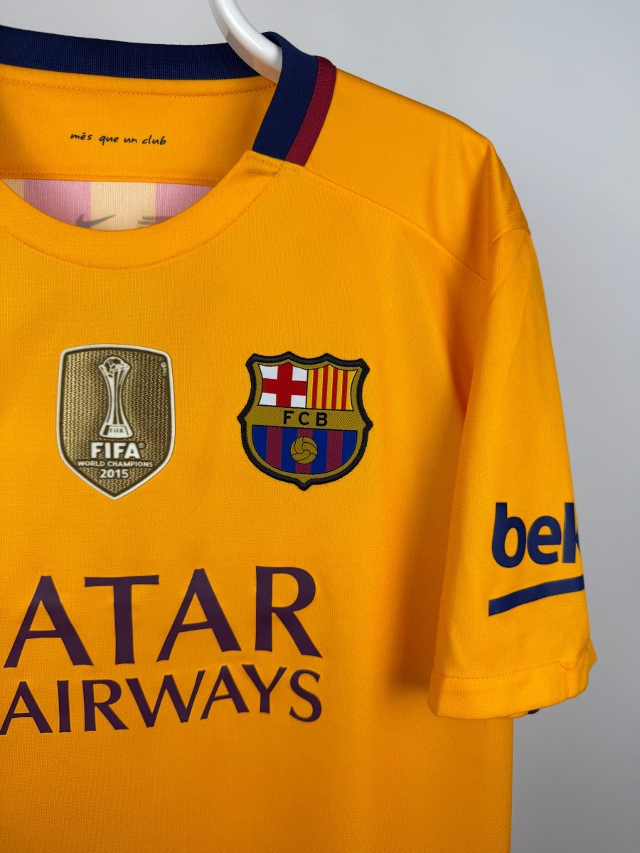 Lionel Messi - FC Barcelona 2015/16 Away Shirt π¦π·
