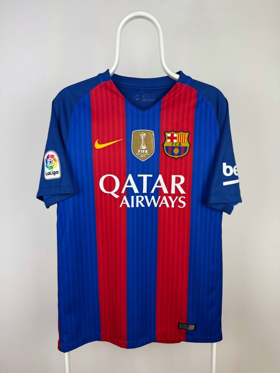Lionel Messi - FC Barcelona 2016/17 home shirt π¦π·