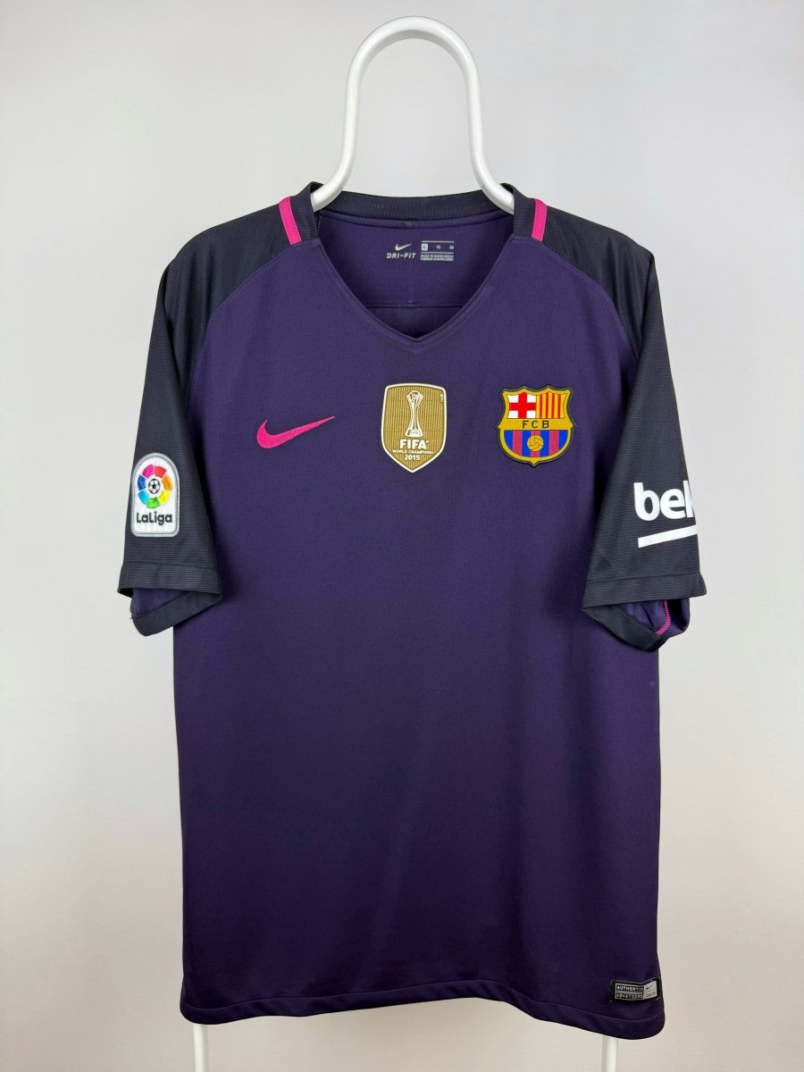 Lionel Messi - FC Barcelona 2016/17 Away Shirt π¦π·
