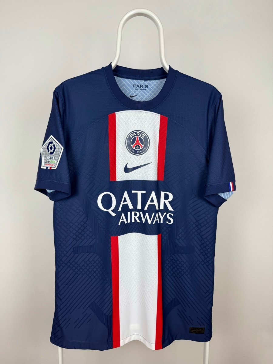 Lionel Messi- Paris Saint Germain 2022/23 home shirt VAPOR π¦π·