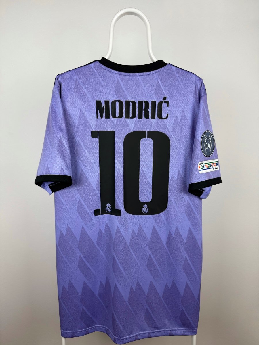 Luka Modric - Real Madrid 2022/23 away shirt ππ·