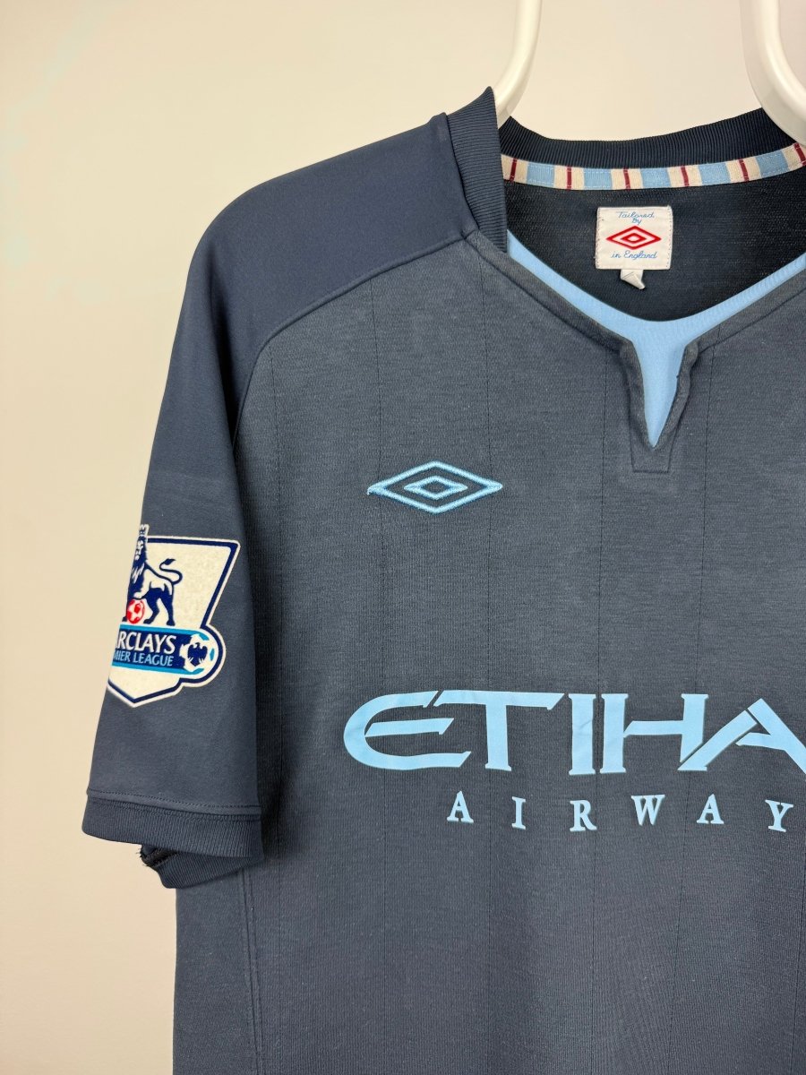 Mario Balotelli - Manchester City 2010/12 away shirt ๐ฎ๐น