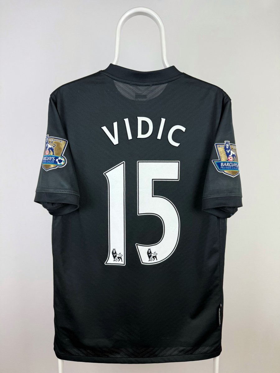 Nemanja Vidic - Manchester United 2009/10 away shirt π·πΈ